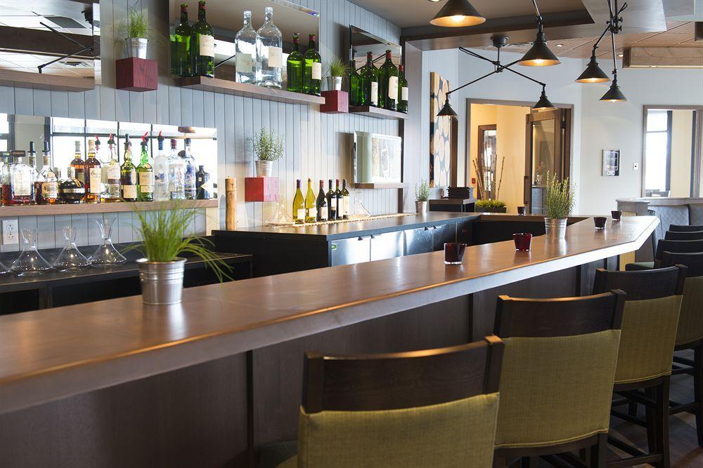 Hotel Rive Gauche Beloeil Ngoại thất bức ảnh