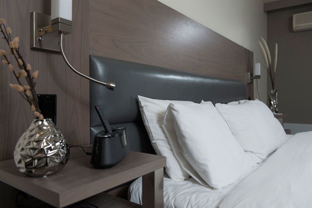 Hotel Rive Gauche Beloeil Ngoại thất bức ảnh