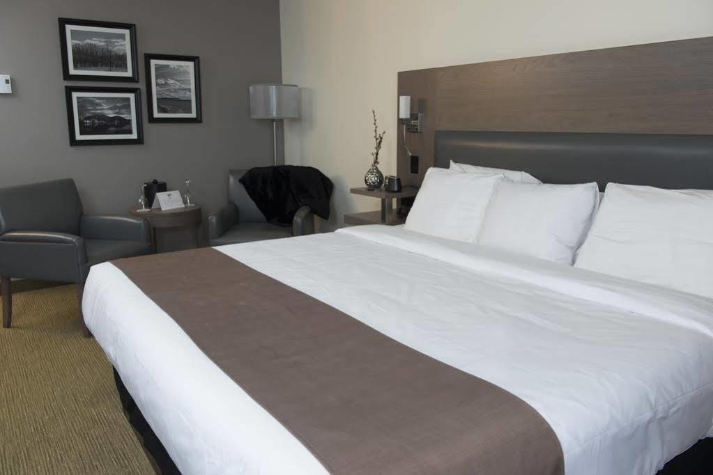 Hotel Rive Gauche Beloeil Ngoại thất bức ảnh