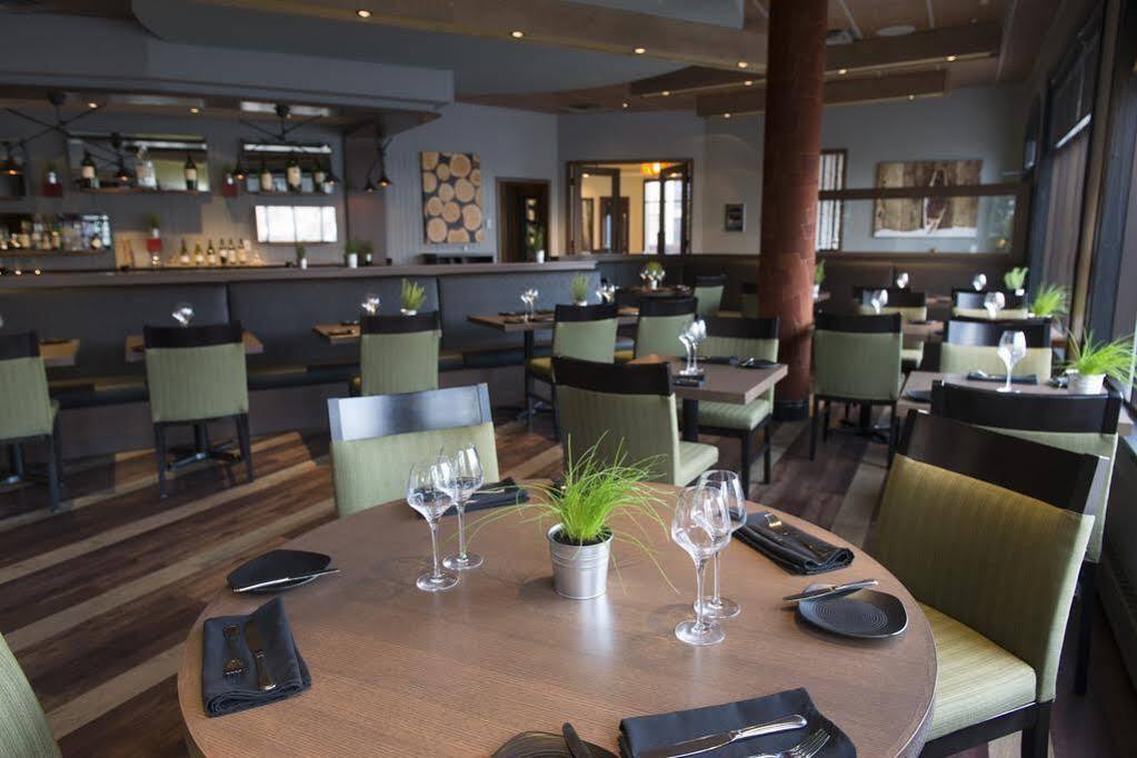 Hotel Rive Gauche Beloeil Ngoại thất bức ảnh